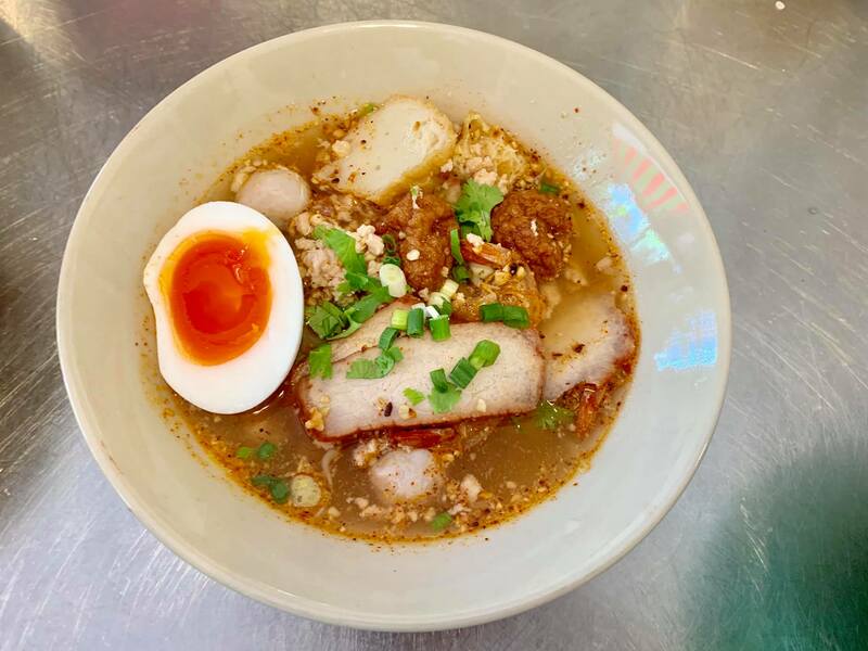 ก๋วยเตี๋ยวต้มยำ โบราณ รวม 23 ร้านเด็ด เมนูเผ็ดโดนใจ รวมมาทั้งร้านดัง ร้านเก่าแก่!!