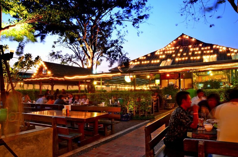 top 10+ ร้านอาหารในสวน 2024 อาหารอร่อย นั่งชิลๆ บรรยากาศสบายๆ