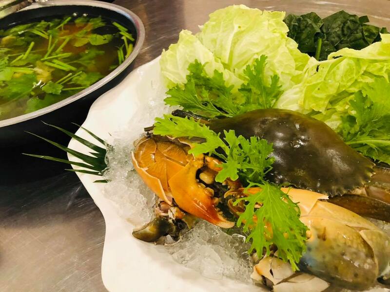 ร้านหมูหัน : ร้านอร่อย พิกัด กทม. หมูหันหนังกรอบย่างหอม ยอมอ้วนก็คราวนี้