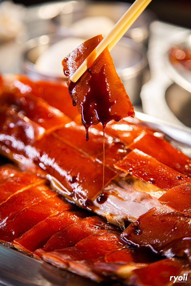 ร้านหมูหัน : ร้านอร่อย พิกัด กทม. หมูหันหนังกรอบย่างหอม ยอมอ้วนก็คราวนี้