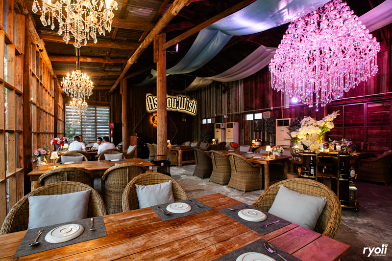 ร้านหมูหัน : ร้านอร่อย พิกัด กทม. หมูหันหนังกรอบย่างหอม ยอมอ้วนก็คราวนี้