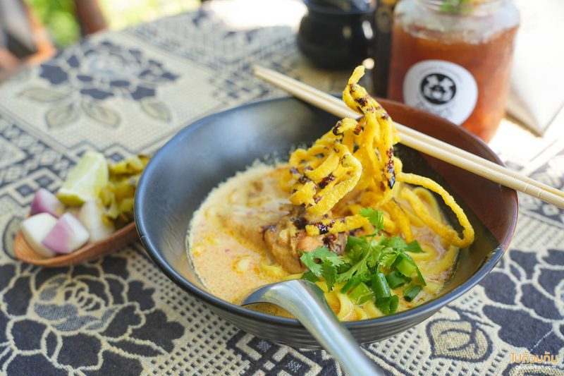 ปาย, ข้าวซอยสองพี่น้อง ปาย, ข้าวซอยปาย, ร้านอาหารเหนือปาย, ร้านอาหารอร่อยปาย, ข้าวซอยสองพี่น้อง ข้าวซอยรสเด็ดแห่งปาย   
