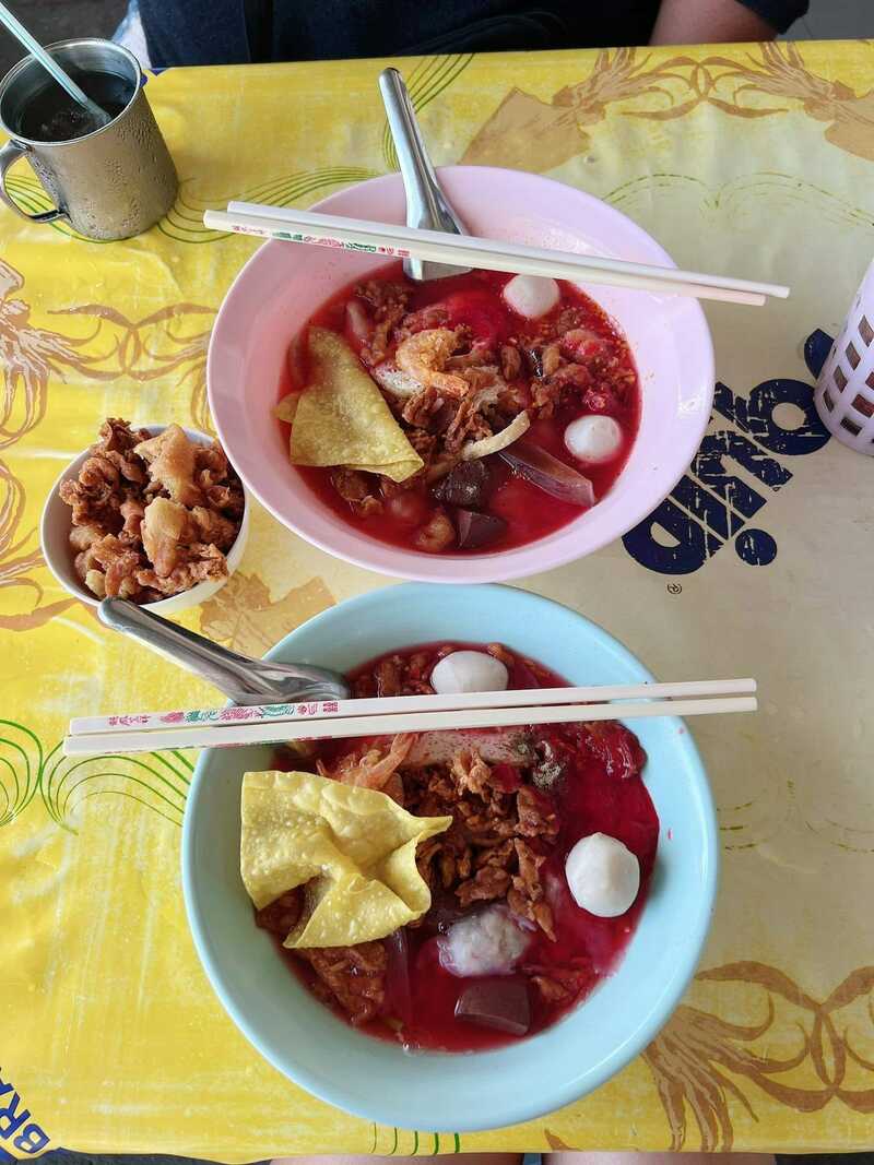 ร้านอาหารเก่าแก่ ระยอง : รวมร้านอาหารเด็ดๆ ร้านเก่าแก่ประจำจังหวัดระยอง น่าปักหมุดไว้ตามรอย!!