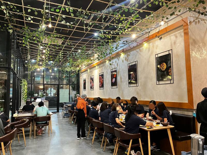 top 7+ ร้านบุฟเฟ่ต์นานาชาติ เมนูสุดหรูหรา ราคาจับต้องได้!