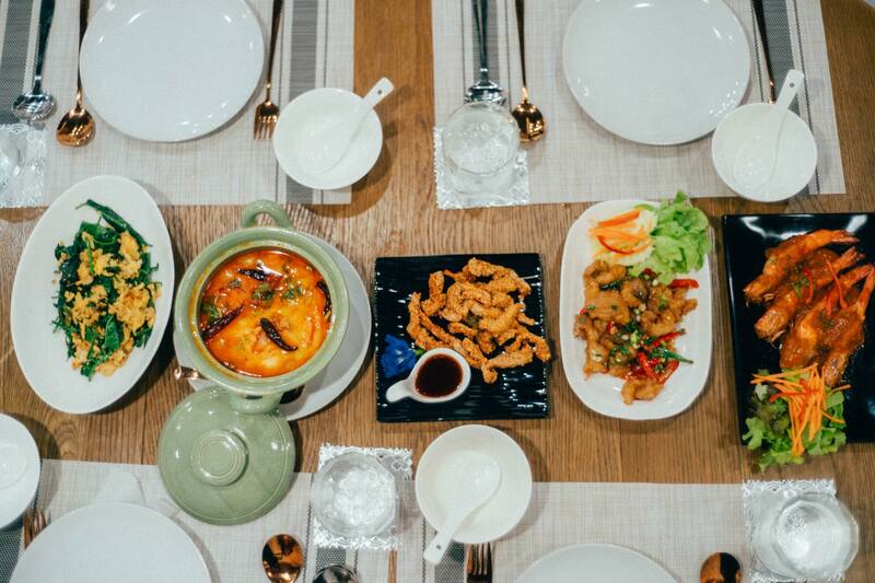 top 15+ ร้านอร่อยลำปาง รวมถึงร้านเด็ดร้านดัง บางร้านเก่าแก่ เปิดมาไม่ต่ำกว่า 10 ปี