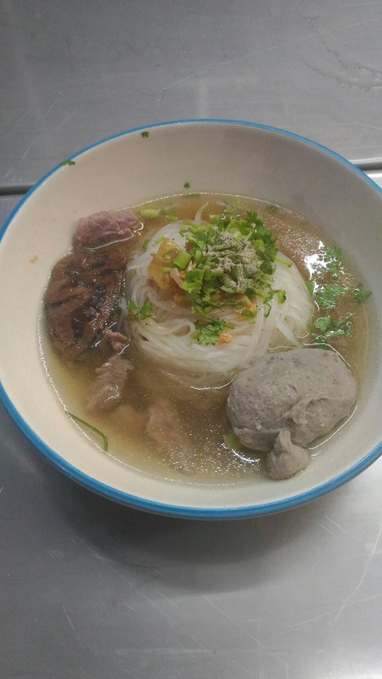 top 15+ ร้านอร่อยลำปาง รวมถึงร้านเด็ดร้านดัง บางร้านเก่าแก่ เปิดมาไม่ต่ำกว่า 10 ปี