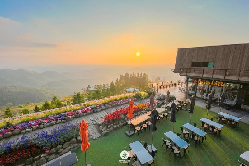 Top 20+ คาเฟ่เขาค้อ [กรกฎาคม 2024] วิวสวย บรรยากาศดี ทัศนียภาพงดงาม