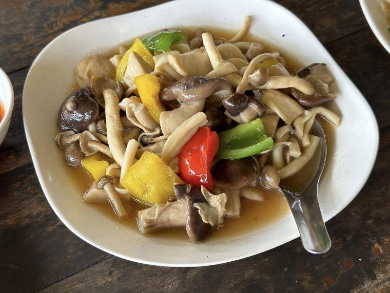 top 12+ ร้านอาหารวังน้ำเขียว 2567 บรรยากาศดี ราคาถูก ติดถนน เดินทางสะดวก