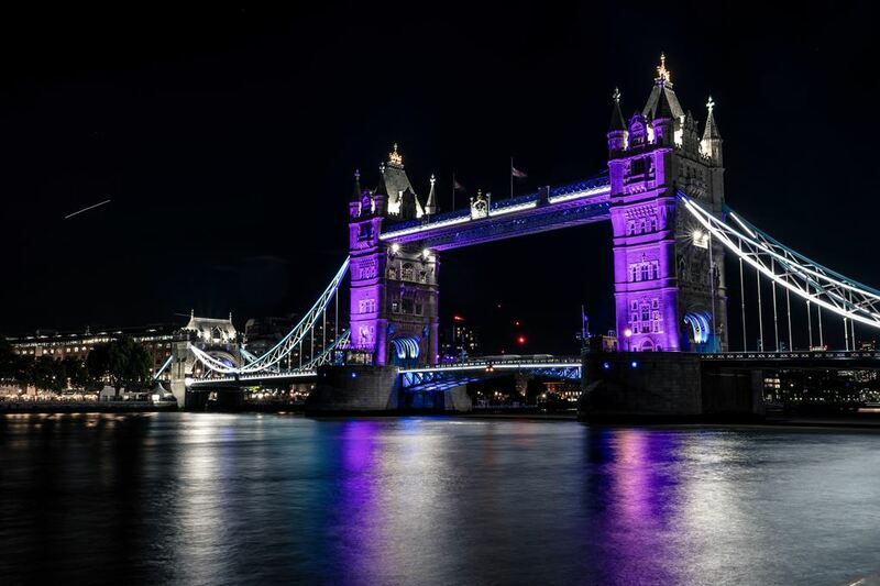 amorino gelato, buckingham palace, bun from home, changing the guard, cinnamon bun, elizabeth tower, england, harry potter, leadenhall market, london eye, natural history museum, palace of westminster, sky garden, spider-man, studio tour london, the shard, tower bridge, warner bros, wright brothers, ขนมปังลอนดอน, ชิงช้าสวรรค์ลอนดอน, ตลาดลอนดอน, ตึกที่สูงสุดในเมืองลอนดอน, ทาวเวอร์บริดจ์, พระราชวังบัคคิงแฮม, พระราชวังเวสต์มินสเตอร์, พิพิธภัณฑ์ประวัติศาสตร์ธรรมชาติ, วีซ่าอังกฤษ, สวนลอยฟ้าลอนดอน, สะพานทาวเวอร์บริดจ์, หอนาฬิกาบิ๊กเบน, เจลาโต้ดอกไม้, เดอะชาร์ด, เที่ยวลอนดอน 2024, เที่ยวลอนดอน 2566, เที่ยวลอนดอน 2567, เที่ยวอังกฤษ 2024, เปลี่ยนเวรยามของทหารอังกฤษ, แลนด์มาร์คอังกฤษ, แฮร์รี่ พอตเตอร์, ไอติมดอกไม้, top 12+ เที่ยวลอนดอน ประเทศอังกฤษ 2024 เช็คอินแลนด์มาร์คของเมือง ตื่นตากับสถานที่ถ่ายทำภาพยนตร์ระดับโลก