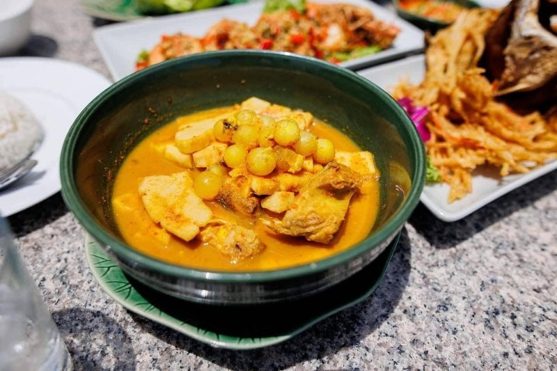 top 10+ ร้านอาหารสิชล 2567 ริมทะเล รสชาติอร่อย ราคาไม่แพง