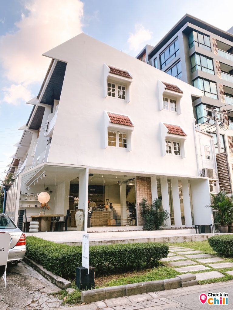 a keen, a keen cafe, a keen house, a keen house bangkok, a keen house menu, a keen house thailand, art gallery, cafe & art gallery, cafe & art gallery ทองหล่อ, คาเฟ่ทองหล่อ, คาเฟ่มินิมอล, คาเฟ่สีขาว, คาเฟ่สุขุมวิท, คาเฟ่ใกล้ฉัน, คาเฟ่ในกรุงเทพ, อะคลีนเฮาท์, รีวิว a keen house จากร้านเดลิเวอรี่ชื่อดัง สู่ cafe & art gallery สุดมินิมอล ที่ไวป์ดีสุด ๆ