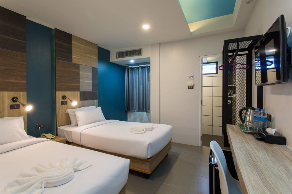 city hotel krabi, krabi seabass hotel, lada krabi residence, river front krabi hotel, snoozz hotel, srisuksant square, the brown hotel krabi, the nice hotel, the pineapple hotel, the seens hotel, u residence, well timed hotel, คลองปากน้ำ, ถนนคนเดินกระบี่, ที่พักกระบี่, ที่พักกระบี่ 2024, ที่พักกระบี่ 2567, ที่พักกระบี่ ตัวเมือง, ที่พักกระบี่ ใกล้ถนนคนเดิน, ที่พักกระบี่ ในเมือง, ที่พักตัวเมืองกระบี่, ที่พักตัวเมืองกระบี่ 2024, ที่พักตัวเมืองกระบี่ 2567, ที่พักเมืองกระบี่, ที่พักเมืองกระบี่ 2024, ที่พักเมืองกระบี่ 2567, ยู เรสซิเดนซ์, ลดา กระบี่ เรสซิเดนซ์, ลานปูดำ, ศรีสุขสันต์ สแควร์, สนูซ โฮเทล, ห้างโวค, เดอะ ไพน์แอปเปิ้ล โฮเต็ล, เดอะบราวน์ กระบี่, โรงแรม เดอะซีนส์, โรงแรม เดอะบราวน์ กระบี่, โรงแรมกระบี่ ซีบาส, โรงแรมซิตี้ กระบี่, โรงแรมริเวอร์ฟรอนต์ กระบี่, โรงแรมเดอะ ไนซ์, โรงแรมในเมืองกระบี่, top 15+ ที่พัก เมืองกระบี่ [กรกฎาคม 2024] เดินทางสะดวก ใกล้แหล่งท่องเที่ยว