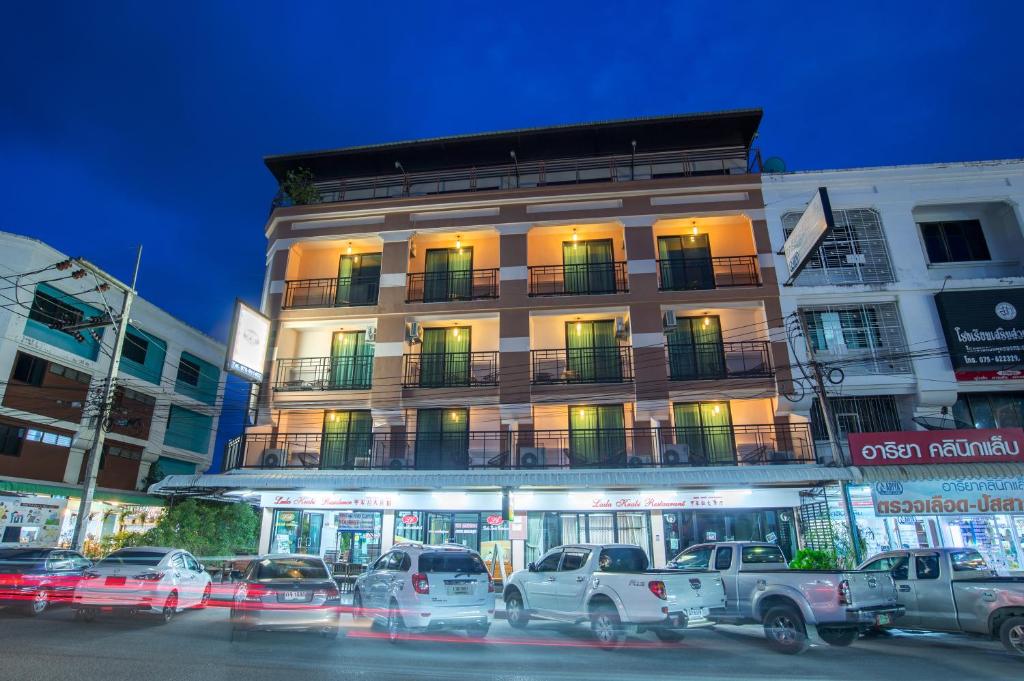 city hotel krabi, krabi seabass hotel, lada krabi residence, river front krabi hotel, snoozz hotel, srisuksant square, the brown hotel krabi, the nice hotel, the pineapple hotel, the seens hotel, u residence, well timed hotel, คลองปากน้ำ, ถนนคนเดินกระบี่, ที่พักกระบี่, ที่พักกระบี่ 2024, ที่พักกระบี่ 2567, ที่พักกระบี่ ตัวเมือง, ที่พักกระบี่ ใกล้ถนนคนเดิน, ที่พักกระบี่ ในเมือง, ที่พักตัวเมืองกระบี่, ที่พักตัวเมืองกระบี่ 2024, ที่พักตัวเมืองกระบี่ 2567, ที่พักเมืองกระบี่, ที่พักเมืองกระบี่ 2024, ที่พักเมืองกระบี่ 2567, ยู เรสซิเดนซ์, ลดา กระบี่ เรสซิเดนซ์, ลานปูดำ, ศรีสุขสันต์ สแควร์, สนูซ โฮเทล, ห้างโวค, เดอะ ไพน์แอปเปิ้ล โฮเต็ล, เดอะบราวน์ กระบี่, โรงแรม เดอะซีนส์, โรงแรม เดอะบราวน์ กระบี่, โรงแรมกระบี่ ซีบาส, โรงแรมซิตี้ กระบี่, โรงแรมริเวอร์ฟรอนต์ กระบี่, โรงแรมเดอะ ไนซ์, โรงแรมในเมืองกระบี่, top 15+ ที่พัก เมืองกระบี่ [กรกฎาคม 2024] เดินทางสะดวก ใกล้แหล่งท่องเที่ยว
