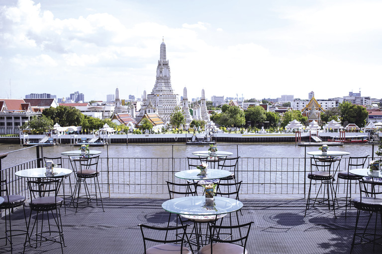 top 5+ restaurants by chao phraya river with amazing wat arun view