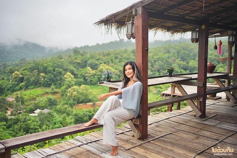 เมืองคอง, ที่พักเมืองคอง, ม่อนชมหมอก, ม่อนชมหมอก พักกระท่อมไม้ ชมวิวภูเขา ทุ่งนา เมืองคอง