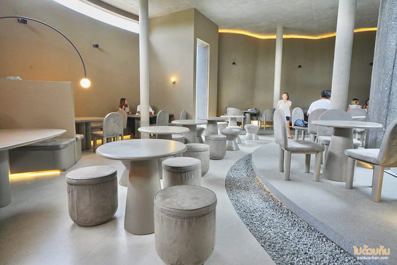 คาเฟ่เชียงใหม่, pluto café, พลูโตคาเฟ่, pluto café พลูโต คาเฟ่สุดล้ำ เหมือนอยู่ในห้วงอวกาศ