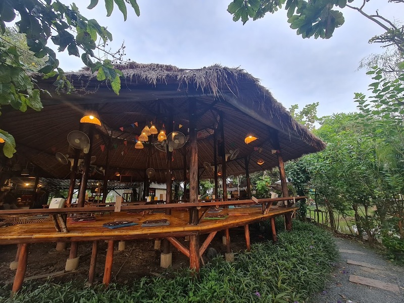 99 คาเฟ่, ninety nine cafe&chillbar, กาแฟเมืองเหน่อ, กินแฟ ดูฟาย, ที่เที่ยวสุพรรณ, ที่เที่ยวสุพรรณ 2023, ที่เที่ยวสุพรรณ 2566, ที่เที่ยวสุพรรณบุรี, ที่เที่ยวสุพรรณบุรี 2023, ที่เที่ยวสุพรรณบุรี 2566, น้ำตกพุม่วง, บึงฉวาก, ปางอุ๋งสุพรรณบุรี, พระบรมราชานุสรณ์ดอนเจดีย์, พิพิธภัณฑ์ลูกหลานพันธุ์มังกร, ยอดเขาเทวดา, วนอุทยานแห่งชาติพุม่วง, วัดชื่อดังสุพรรณบุรี, วัดป่าเลไลยก์วรวิหาร, วัดเขาดิน, วัดเขาดีสลัก, วัดเขาทำเทียม, วัดไผ่โรงวัว, สกายวอล์คสุพรรณบุรี, สวนเฉลิมภัทรราชินี, สวนแสดงพันธุ์สัตว์น้ำ สุพรรณบุรี, สวนแสดงพันธุ์สัตว์น้ำบึงฉวากเฉลิมพระเกียรติ, สามชุก, สามชุก ตลาดร้อยปี, สุพรรณบุรี, หมู่บ้านอนุรักษ์ควายไทย, หอคอยบรรหาร-แจ่มใส, อ่างเก็บน้ำลำตะเพิน, อ่างเก็บน้ำหุบเขาวง, อุทยานมังกรสวรรค์, อุทยานแห่งชาติพุเตย, เขื่อนกระเสียว, เมืองโบราณอู่ทอง, เสบียงนา คาเฟ่, ไร่ชมอิน, top 20+ ที่เที่ยวสุพรรณบุรี [กรกฎาคม 2024] สัมผัสธรรมชาติและวิธีชีวิตที่เรียบง่าย เมืองคนเหน่อ ไม่ไกลกรุงเทพ