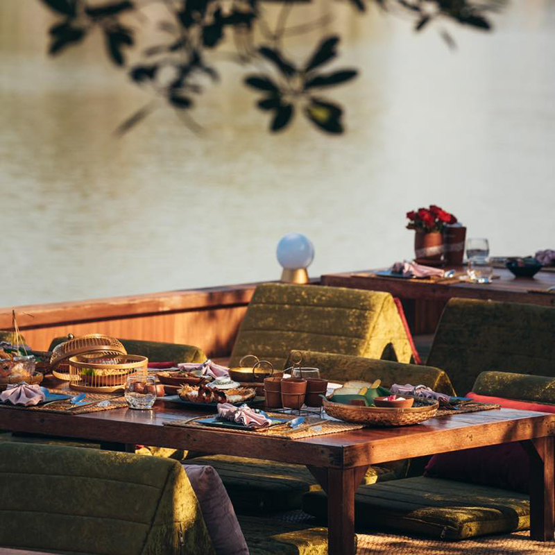 อยุธยา, top 10+ ร้านอาหารอยุธยา 2567 ร้านอร่อยริมน้ำ กุ้งแม่น้ำเผาตัวใหญ่