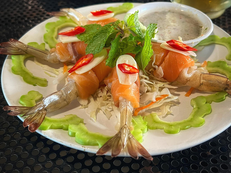 อยุธยา, top 10+ ร้านอาหารอยุธยา 2567 ร้านอร่อยริมน้ำ กุ้งแม่น้ำเผาตัวใหญ่