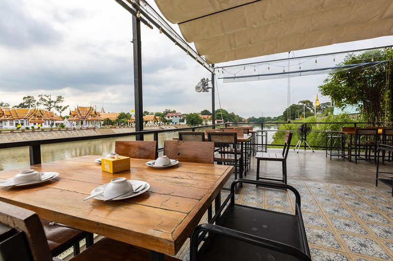 อยุธยา, top 10+ ร้านอาหารอยุธยา 2567 ร้านอร่อยริมน้ำ กุ้งแม่น้ำเผาตัวใหญ่