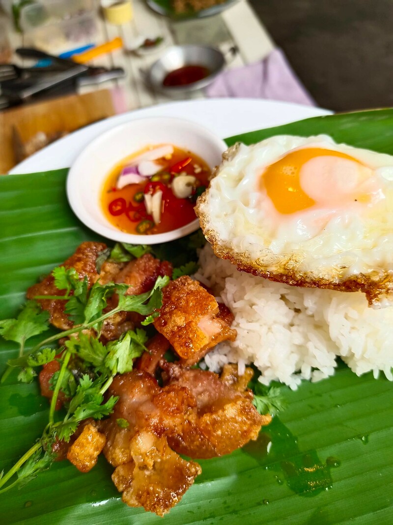 top 7+ ร้านส้มตำที่น่าลองไปพิสูจน์ความแซ่บ กับเมนูสไตล์บ้านทุ่งแต่หาได้ในกรุงเทพฯ (อัปเดต 29/12/63)