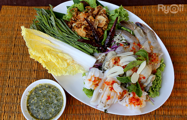 top 7+ ร้านส้มตำที่น่าลองไปพิสูจน์ความแซ่บ กับเมนูสไตล์บ้านทุ่งแต่หาได้ในกรุงเทพฯ (อัปเดต 29/12/63)