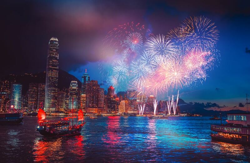 america, austin, australia, bosingak belfry, burj khalifa, eiffel tower, france, happy new year, harbour bridge, hkcec, hong kong, japan, korea, london, marina bay, new york, no limit! christmas, no limit! countdown 2024, singapore, sydney, sydney opera house, symphony of lights, taipei 101, taiwan, times square, united arab emirates, united kingdom, universal studio japan, universal studio singapore, victoria harbour, ซิดนีย์, ซิดนีย์ ออสเตรเลีย, ซิดนีย์โอเปร่าเฮาส์, ญี่ปุ่น, ตึกไทเป 101, ถนนแมนฮัตตัน, ทหารเกาหลี, นิวยอร์ก, บิ๊กเบน, พลุปีใหม่, พิธีตีระฆังโพชินกัง, พิพิธภัณฑ์ศิลปวิทยาศาสตร์, มาริน่า เบย์ แซนด์, มาริน่าเบย์, มาริน่าเบย์ สิงคโปร์, ยูนิเวอแซล สตูดิโอ เจแปน, ลอนดอน, ลอนดอน อายส์, ลอนดอนประเทศอังกฤษ, สหรัฐอาหรับเอมิเรตส์, สะพานฮาร์เบอร์ บริดจ์, สิงคโปร์ ฟลายเออร์, หอนาฬิกาบิ๊กเบน, หอระฆังโพชินกัง, หอไอเฟล, ออสติน โพส มาโลน, ออสเตรเลีย, อ่าววิคตอเรีย, อ่าววิคตอเรีย ฮ่องกง, ฮ่องกง, เกาหลี, เคาท์ดาวน์ 2024, เคาท์ดาวน์ต่างประเทศ, เคาท์ดาวน์ต่างประเทศ2024, เคาท์ดาวน์ปีใหม่, เทศกาลเคาท์ดาวน์, เบิร์จคาลิฟา, เมอร์ไลออน, ไต้หวัน, ไทม์สแควร์, ไทม์สแควร์ สหรัฐอเมริกา, top 10+ สถานที่เคาท์ดาวน์ต่างประเทศ 2024 พลุไฟอลังการ แสง สีจัดเต็ม!