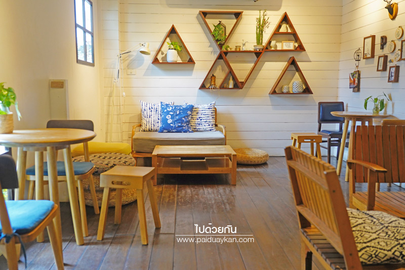 แพร่, เที่ยวแพร่, charlotte hut coffee แพร่, คาเฟ่แพร่, ร้านกาแฟแพร่, charlotte hut coffee & tea bar แพร่