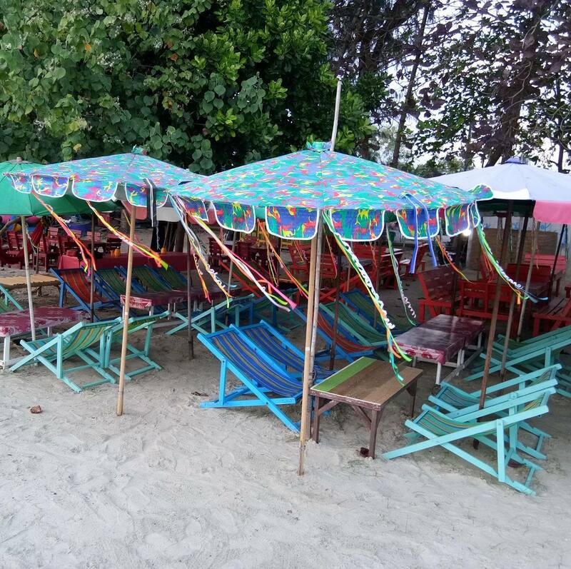 รวม 12 ร้านอาหารทะเลระยอง ร้านติดทะเล บรรยากาศชิลๆ พิกัดเด็ดที่น่าตามไปชิม!