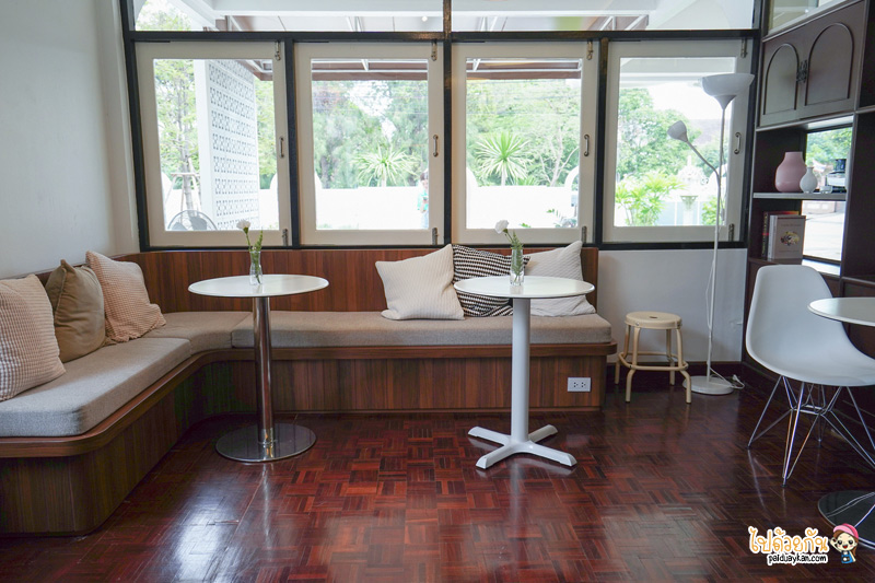 คาเฟ่ลาดพร้าว, คาเฟ่โชคชัยสี่, maysa-cafe, maysa café คาเฟ่สีขาวในบ้านไม้ ให้ฟีลมินิมอล