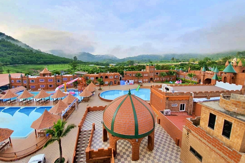 alpaca hill, camping field สวนผึ้ง, coro field, highland สวนผึ้ง, moai coffee, new land สวนผึ้ง, the camping field, the scenery vintage farm, veneto, veneto สวนผึ้ง, จุดชมวิวห้วยคอกหมู, จุดชมวิวเขากระโจม, ชิราคาวาโกะ คาเฟ่, ชิราคาวาโกะ สวนผึ้ง, ตลาดห้วยน้ำใส, ตลาดเช้าริมธาร, ตลาดเช้าริมธาร สวนผึ้ง, ตลาดโอ๊ะป่อย, ที่เที่ยวสวนผึ้ง, ที่เที่ยวสวนผึ้ง 2023, ที่เที่ยวสวนผึ้ง 2024, ที่เที่ยวสวนผึ้ง 2567, ธารน้ำร้อนบ่อคลึง, น้ำตกเก้าชั้น, น้ำตกเก้าโจน, นิวแลนด์ สวนผึ้ง, บ้านมอญห้วยน้ำใส, บ้านหอมเทียน, ราชบุรี, วอเตอร์ปาร์ค สวนผึ้ง, สวนป่าสิริกิตติ์, สวนผึ้ง, สวนผึ้งไฮแลนด์, สวนเลม่อน พสุธารา, สวนเลม่อน สวนผึ้ง, ห้วยคอกหมู, อัลปาก้า ฮิลล์, เขากระโจม, เดอะ ซีนเนอร์รี่ วินเทจ ฟาร์ม, เดอะรีสอร์ท วอเตอร์ปาร์ค, เที่ยวสวนผึ้ง, เที่ยวสวนผึ้ง 2024, เที่ยวสวนผึ้ง 2567, เวเนโต้ สวนผึ้ง, แก่งส้มแมว, โคโร่ ฟิลด์, โมไอ สวนผึ้ง, ไร่องุ่นมีสุข, ไร่องุ่นมีสุข สวนผึ้ง, top 20+ ที่เที่ยวสวนผึ้ง [กรกฎาคม 2024] สัมผัสธรรมชาติ ท่ามกลางหุบเขา จังหวัดราชบุรี