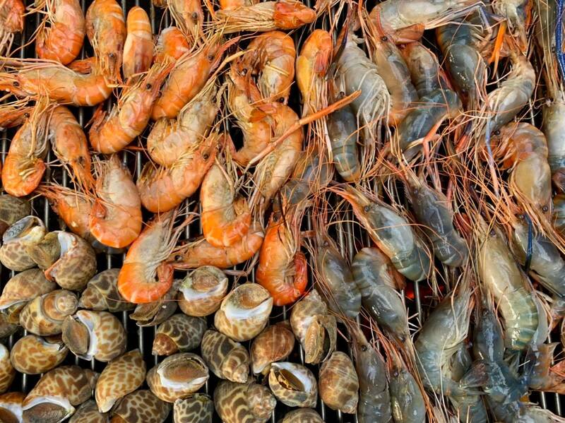 รวมร้านปิ้งย่างระยอง : 8 ร้านปิ้งย่างเจ้าเด็ดระยอง มีให้เลือกทั้งบุฟเฟ่ต์ และ a la carte บอกเลยสายกินไม่ควรพลาด