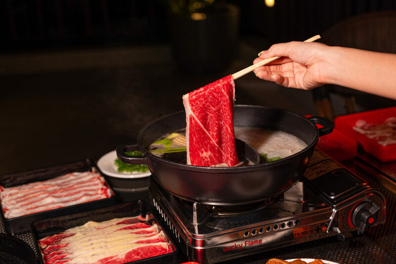 top 10+ restaurants for late night food in bangkok (2024 update)