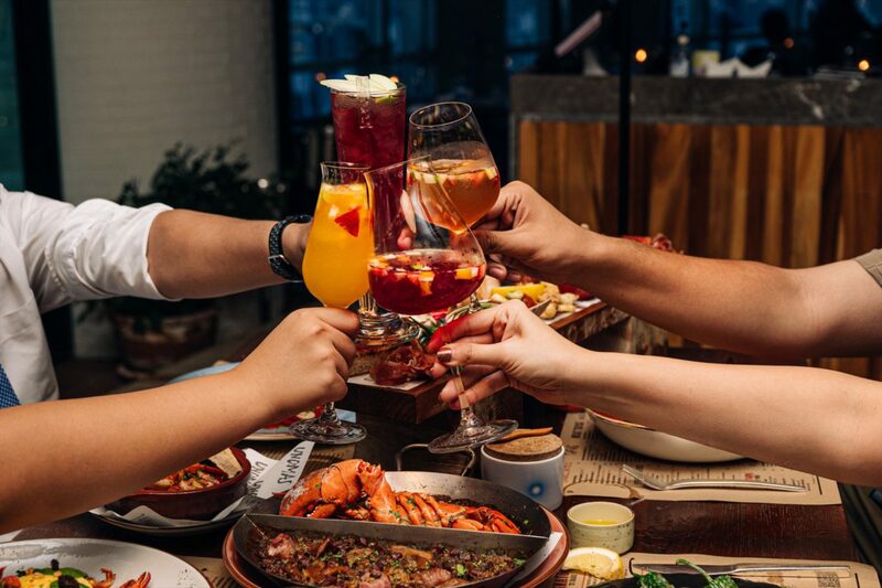 top 10+ restaurants for late night food in bangkok (2024 update)