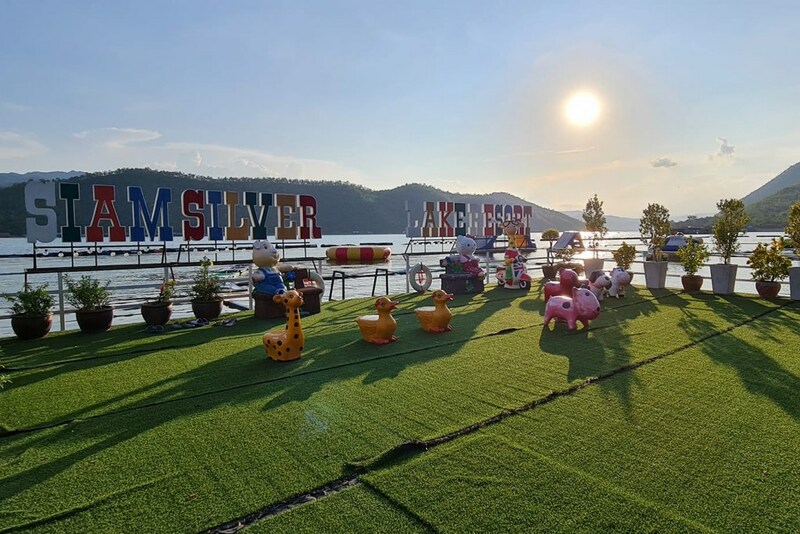 กาญจนบุรี, จองที่พักแพเมืองกาญ, ที่พัก, ที่พักเขื่อนศรีนครินทร์ 2567, ที่พักเมืองกาญ, ที่พักแพเขื่อนศรี 2024, ที่พักแพเขื่อนศรี 2567, ที่พักแพเขื่อนศรีนครินทร์ 2567, ที่เที่ยว, บ้านพักล่องแพ วินเทจ, รักษ์น้ำ รีสอร์ท, รายาบุรี รีสอร์ท, สกายเลควิวรีสอร์ท, สยามซิลเวอร์เลค รีสอร์ท, เขื่อนศรีนครินทร์, เดอะธาราเคปรีสอร์ท, เมืองกาญ, เลค เฮฟเว่น รีสอร์ท, แพที่พักกลางน้ำ, แพนันทนา, แพเขื่อนศรีนครินทร์, แพเขื่อนศรีนครินทร์ 2024, แพเขื่อนศรีนครินทร์ 2567, แพเมืองกาญ 2024, แพเมืองกาญ 2567, top 10+ ที่พัก แพเขื่อนศรีนครินทร์ [กรกฎาคม 2024] กาญจนบุรี บรรยากาศดี เล่นน้ำได้