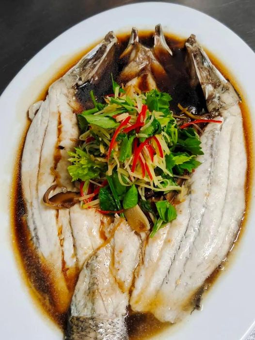 รวมร้านอาหารใกล้สนามบินหาดใหญ่ สงขลา ร้านอร่อยน่ากินเติมพลังให้เต็มอิ่มก่อนขึ้นเครื่อง!