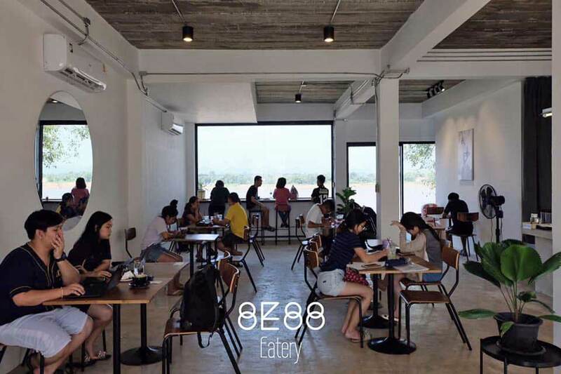 คาเฟ่ริมโขง, เที่ยวคาเฟ่นครพนม, นครพนม, คาเฟ่นครพนม, ร้านกาแฟนครพนม, ร้านกาแฟริมโขง, รวมลิสต์ 15 คาเฟ่นครพนม วิวดีริมโขง ทั้งดีไซน์คลาสสิค และมินิมอล