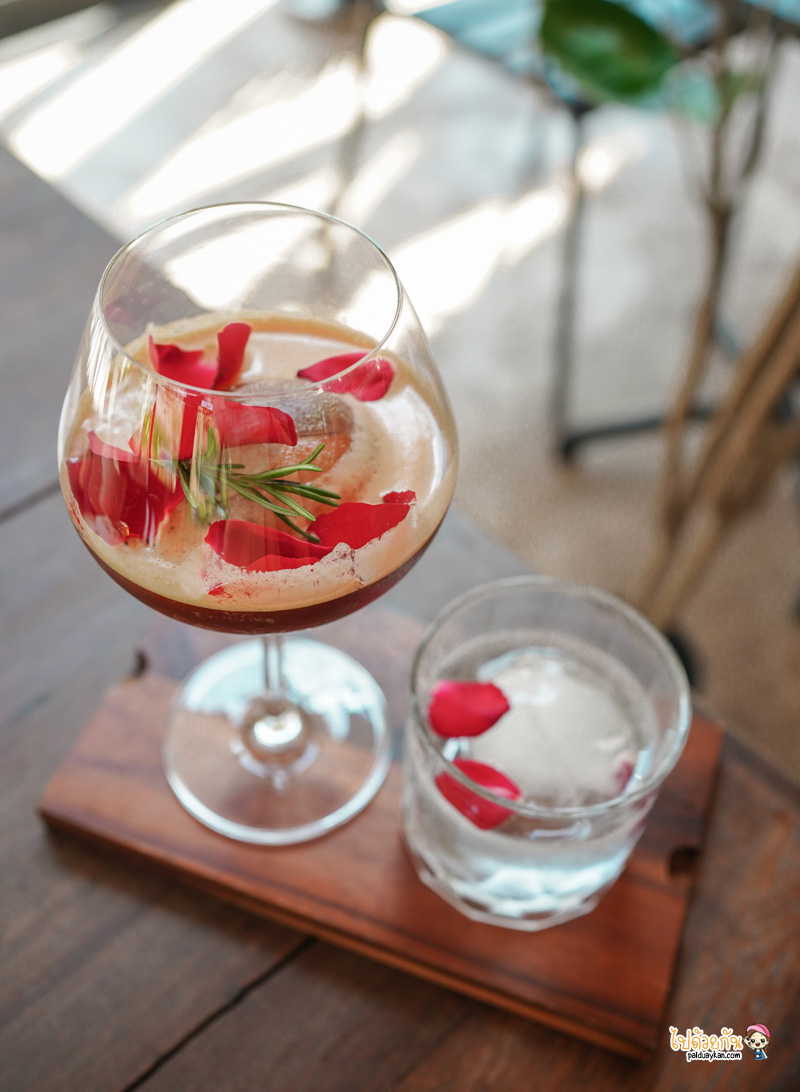 คาเฟ่ริมโขง, เที่ยวคาเฟ่นครพนม, นครพนม, คาเฟ่นครพนม, ร้านกาแฟนครพนม, ร้านกาแฟริมโขง, รวมลิสต์ 15 คาเฟ่นครพนม วิวดีริมโขง ทั้งดีไซน์คลาสสิค และมินิมอล
