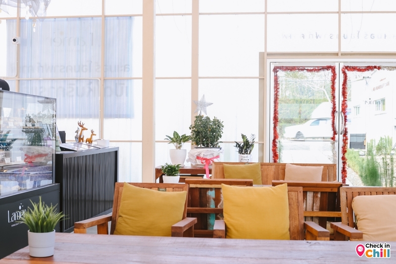 lamer cafe, lamer homecraft, lamer homecraft cafe, คาเฟ่, คาเฟ่ ทุ่งนา, คาเฟ่ ปทุมธานี, คาเฟ่ชานเมือง, คาเฟ่เปิดใหม่, คาเฟ่เปิดใหม่ ปทุมธานี, คาเฟ่ใกล้กรุงเทพ, คาเฟ่ใกล้ฉัน, ละเมอ คาเฟ่, ละเมอ คาเฟ่ ปทุมธานี, ละเมอร์ คาเฟ่, ละเมอร์ โฮมคราฟท์, รีวิว ร้าน lamer homecraft cafe เปิดใหม่ปทุมธานี สไตล์โมเดิร์นโฮมมี่ ท่ามกลางวิวทุ่งนา