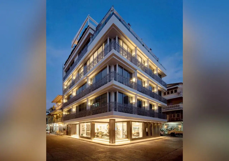 1. Riva Arun Bangkok, 2. โรงแรมศาลารัตนโกสินทร์, 3. INN A DAY, 4. Sala Arun Hotel โรงแรมศาลาอรุณ, 5. ARUN Riverside Bangkok (อรุณริเวอร์ไซด์), 6. Arun Residence, 7. ออรั่ม เดอะ ริเวอร์ เพลส, 8. จักรพงษ์ วิลล่า, Top 8+ โรงแรมวิววัดอรุณ นอนชมได้จากเตียง ฉบับปี 2024