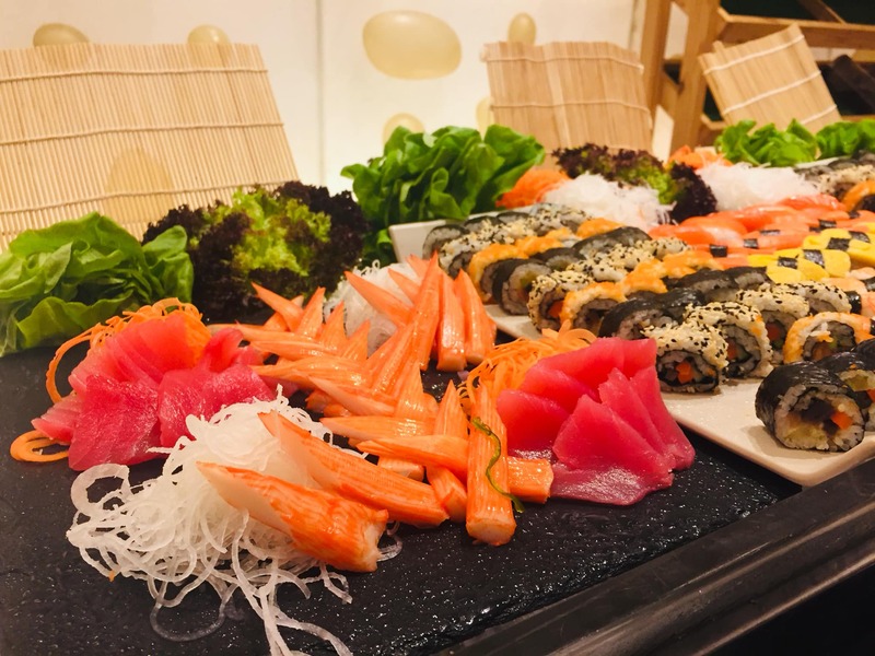 บุฟเฟ่ต์โรงแรมระยอง : รวม 4 บุฟเฟ่ต์โรงแรมระยองต้องตามมาลองถึงจะรู้, Tapestry Restaurant, โรงแรมคลาสสิค คามิโอ , ห้องอาหาร C-Salt Cafe' , Rayong Marriott Resort and Spa,  The Brasserie Global Dining, Holiday Inn &amp; Suites Rayong City Centre, California Steak, โรงแรม คามิโอ เฮ้าส์ ระยอง