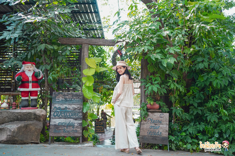 เถียงนา คอฟฟี่ ร้านอาหารบ้านไม้สไตล์วินเทจ