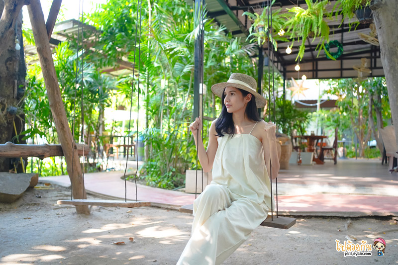 ร้านกาแฟตาก, ร้านอาหารตาก, คาเฟ่ตาก, เถียงนา คอฟฟี่ แอนด์เบเกอรี่ฟาร์ม, เถียงนา คอฟฟี่ ร้านอาหารบ้านไม้สไตล์วินเทจ