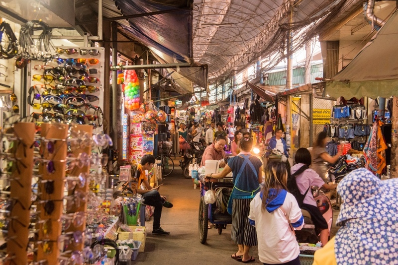 akha farmville, choui fong, singha park, กาดเจียงฮายรำลึก, ขุนน้ำนางนอน, คอฟฟี่ฮิลล์, จุดชมวิวดอยช้างมูบ, ช่องเขาขาด, ฐานปฏิบัติการดอยช้างมูบ, ดอยผาตั้ง, ดอยผาหมี, ดอยแม่สลอง, ตลาดแม่สาย, ตุงหลวงเฉลิมพระเกียรติ, ถนนคนเดินเชียงราย, ถ้ำหลวง ขุนน้ำนางนอน, ที่เที่ยวเชียงราย, ที่เที่ยวเชียงราย 2023, ที่เที่ยวเชียงราย 2566, ที่เที่ยวเชียงราย ธรรมชาติ, ที่เที่ยวเชียงราย ในเมือง, ที่เที่ยวเชียงรายใกล้ฉัน, ผาฮี้, พระธาตุดอยแม่ย่าม่อน, พระอุโบสถสีน้ำเงิน, พระโพธิสัตว์กวนอิมใหญ่ที่สุดในไทย, พิพิธภัณฑ์บ้านดำ, ฟาร์มแกะ ดอยช้าง, ภูชี้ดาว, ภูชี้ฟ้า, วัดป่าญะ, วัดพระธาตุดอยตุง, วัดพระธาตุแม่ย่าม่อน, วัดร่องขุ่น, วัดร่องเสือเต้น, วัดห้วยปลากั้ง, สวนคุณปู่ life museum, สวนคุณปู่ เชียงราย, สะพานไม้ไผ่ไร่ผาฮี้, สามเหลี่ยมทองคำ, สิงห์ปาร์ค, หมู่บ้านกะเหรี่ยงคอยาว, หมู่บ้านชาวเขากะเหรี่ยงคอยาว, หมู่บ้านสันติคีรี, อนุสาวรีย์พ่อขุนเม็งรายมหาราช, อาข่า ฟาร์ม, เชียงราย, เชียงราย 2023, เชียงราย 2566, เชียงรายไนท์บาซาร์, เที่ยวเชียงราย, โชคธรรมเจดีย์ 9 ชั้น, ไร่ชาฉุยฟง, ไฮเดรนเยีย ดอยแม่มอญ, ไฮเดรนเยียซัง, top 25+ ที่เที่ยวเชียงราย [กรกฎาคม 2024] ไหว้พระ ชมธรรมชาติ สัมผัสวิถีชีวิตชาวเขา ที่ดินแดนเหนือสุดประเทศไทย