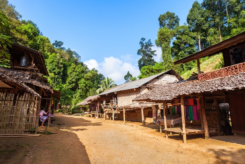 akha farmville, choui fong, singha park, กาดเจียงฮายรำลึก, ขุนน้ำนางนอน, คอฟฟี่ฮิลล์, จุดชมวิวดอยช้างมูบ, ช่องเขาขาด, ฐานปฏิบัติการดอยช้างมูบ, ดอยผาตั้ง, ดอยผาหมี, ดอยแม่สลอง, ตลาดแม่สาย, ตุงหลวงเฉลิมพระเกียรติ, ถนนคนเดินเชียงราย, ถ้ำหลวง ขุนน้ำนางนอน, ที่เที่ยวเชียงราย, ที่เที่ยวเชียงราย 2023, ที่เที่ยวเชียงราย 2566, ที่เที่ยวเชียงราย ธรรมชาติ, ที่เที่ยวเชียงราย ในเมือง, ที่เที่ยวเชียงรายใกล้ฉัน, ผาฮี้, พระธาตุดอยแม่ย่าม่อน, พระอุโบสถสีน้ำเงิน, พระโพธิสัตว์กวนอิมใหญ่ที่สุดในไทย, พิพิธภัณฑ์บ้านดำ, ฟาร์มแกะ ดอยช้าง, ภูชี้ดาว, ภูชี้ฟ้า, วัดป่าญะ, วัดพระธาตุดอยตุง, วัดพระธาตุแม่ย่าม่อน, วัดร่องขุ่น, วัดร่องเสือเต้น, วัดห้วยปลากั้ง, สวนคุณปู่ life museum, สวนคุณปู่ เชียงราย, สะพานไม้ไผ่ไร่ผาฮี้, สามเหลี่ยมทองคำ, สิงห์ปาร์ค, หมู่บ้านกะเหรี่ยงคอยาว, หมู่บ้านชาวเขากะเหรี่ยงคอยาว, หมู่บ้านสันติคีรี, อนุสาวรีย์พ่อขุนเม็งรายมหาราช, อาข่า ฟาร์ม, เชียงราย, เชียงราย 2023, เชียงราย 2566, เชียงรายไนท์บาซาร์, เที่ยวเชียงราย, โชคธรรมเจดีย์ 9 ชั้น, ไร่ชาฉุยฟง, ไฮเดรนเยีย ดอยแม่มอญ, ไฮเดรนเยียซัง, top 25+ ที่เที่ยวเชียงราย [กรกฎาคม 2024] ไหว้พระ ชมธรรมชาติ สัมผัสวิถีชีวิตชาวเขา ที่ดินแดนเหนือสุดประเทศไทย