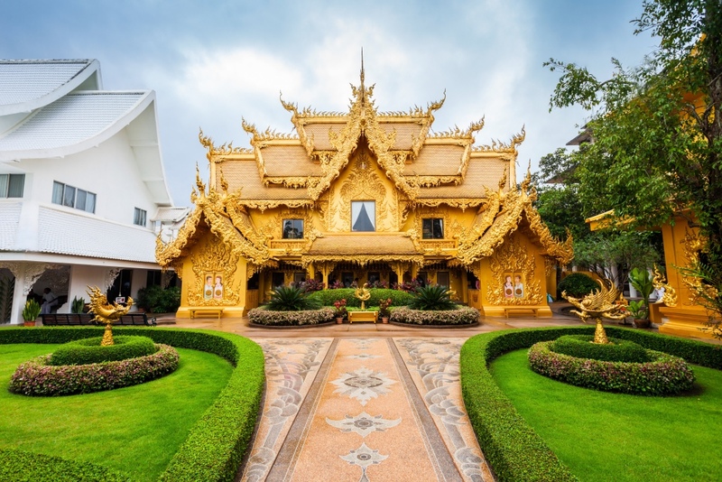 akha farmville, choui fong, singha park, กาดเจียงฮายรำลึก, ขุนน้ำนางนอน, คอฟฟี่ฮิลล์, จุดชมวิวดอยช้างมูบ, ช่องเขาขาด, ฐานปฏิบัติการดอยช้างมูบ, ดอยผาตั้ง, ดอยผาหมี, ดอยแม่สลอง, ตลาดแม่สาย, ตุงหลวงเฉลิมพระเกียรติ, ถนนคนเดินเชียงราย, ถ้ำหลวง ขุนน้ำนางนอน, ที่เที่ยวเชียงราย, ที่เที่ยวเชียงราย 2023, ที่เที่ยวเชียงราย 2566, ที่เที่ยวเชียงราย ธรรมชาติ, ที่เที่ยวเชียงราย ในเมือง, ที่เที่ยวเชียงรายใกล้ฉัน, ผาฮี้, พระธาตุดอยแม่ย่าม่อน, พระอุโบสถสีน้ำเงิน, พระโพธิสัตว์กวนอิมใหญ่ที่สุดในไทย, พิพิธภัณฑ์บ้านดำ, ฟาร์มแกะ ดอยช้าง, ภูชี้ดาว, ภูชี้ฟ้า, วัดป่าญะ, วัดพระธาตุดอยตุง, วัดพระธาตุแม่ย่าม่อน, วัดร่องขุ่น, วัดร่องเสือเต้น, วัดห้วยปลากั้ง, สวนคุณปู่ life museum, สวนคุณปู่ เชียงราย, สะพานไม้ไผ่ไร่ผาฮี้, สามเหลี่ยมทองคำ, สิงห์ปาร์ค, หมู่บ้านกะเหรี่ยงคอยาว, หมู่บ้านชาวเขากะเหรี่ยงคอยาว, หมู่บ้านสันติคีรี, อนุสาวรีย์พ่อขุนเม็งรายมหาราช, อาข่า ฟาร์ม, เชียงราย, เชียงราย 2023, เชียงราย 2566, เชียงรายไนท์บาซาร์, เที่ยวเชียงราย, โชคธรรมเจดีย์ 9 ชั้น, ไร่ชาฉุยฟง, ไฮเดรนเยีย ดอยแม่มอญ, ไฮเดรนเยียซัง, top 25+ ที่เที่ยวเชียงราย [กรกฎาคม 2024] ไหว้พระ ชมธรรมชาติ สัมผัสวิถีชีวิตชาวเขา ที่ดินแดนเหนือสุดประเทศไทย