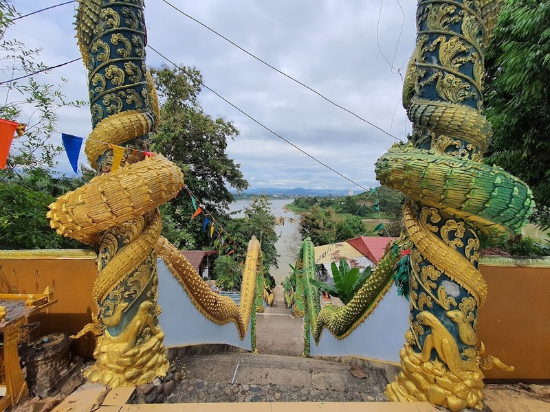 akha farmville, choui fong, singha park, กาดเจียงฮายรำลึก, ขุนน้ำนางนอน, คอฟฟี่ฮิลล์, จุดชมวิวดอยช้างมูบ, ช่องเขาขาด, ฐานปฏิบัติการดอยช้างมูบ, ดอยผาตั้ง, ดอยผาหมี, ดอยแม่สลอง, ตลาดแม่สาย, ตุงหลวงเฉลิมพระเกียรติ, ถนนคนเดินเชียงราย, ถ้ำหลวง ขุนน้ำนางนอน, ที่เที่ยวเชียงราย, ที่เที่ยวเชียงราย 2023, ที่เที่ยวเชียงราย 2566, ที่เที่ยวเชียงราย ธรรมชาติ, ที่เที่ยวเชียงราย ในเมือง, ที่เที่ยวเชียงรายใกล้ฉัน, ผาฮี้, พระธาตุดอยแม่ย่าม่อน, พระอุโบสถสีน้ำเงิน, พระโพธิสัตว์กวนอิมใหญ่ที่สุดในไทย, พิพิธภัณฑ์บ้านดำ, ฟาร์มแกะ ดอยช้าง, ภูชี้ดาว, ภูชี้ฟ้า, วัดป่าญะ, วัดพระธาตุดอยตุง, วัดพระธาตุแม่ย่าม่อน, วัดร่องขุ่น, วัดร่องเสือเต้น, วัดห้วยปลากั้ง, สวนคุณปู่ life museum, สวนคุณปู่ เชียงราย, สะพานไม้ไผ่ไร่ผาฮี้, สามเหลี่ยมทองคำ, สิงห์ปาร์ค, หมู่บ้านกะเหรี่ยงคอยาว, หมู่บ้านชาวเขากะเหรี่ยงคอยาว, หมู่บ้านสันติคีรี, อนุสาวรีย์พ่อขุนเม็งรายมหาราช, อาข่า ฟาร์ม, เชียงราย, เชียงราย 2023, เชียงราย 2566, เชียงรายไนท์บาซาร์, เที่ยวเชียงราย, โชคธรรมเจดีย์ 9 ชั้น, ไร่ชาฉุยฟง, ไฮเดรนเยีย ดอยแม่มอญ, ไฮเดรนเยียซัง, top 25+ ที่เที่ยวเชียงราย [กรกฎาคม 2024] ไหว้พระ ชมธรรมชาติ สัมผัสวิถีชีวิตชาวเขา ที่ดินแดนเหนือสุดประเทศไทย