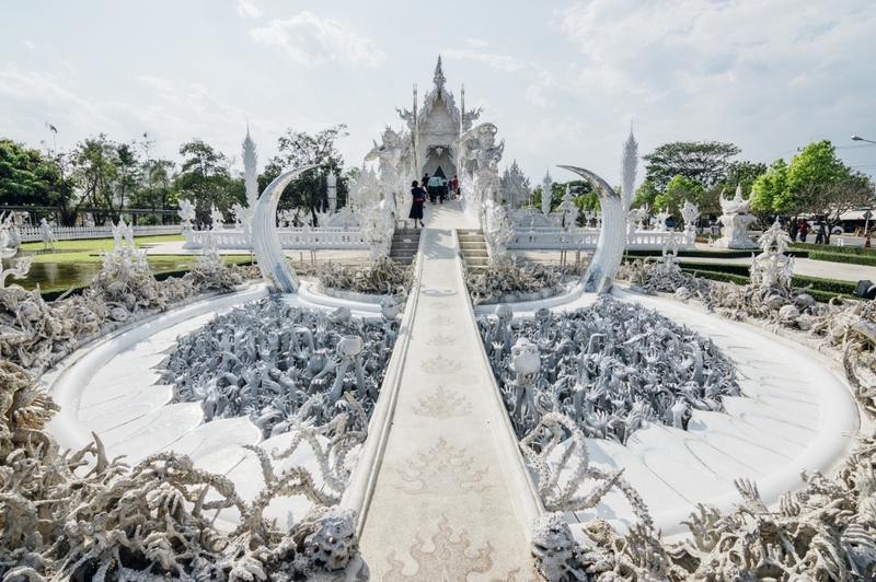 akha farmville, choui fong, singha park, กาดเจียงฮายรำลึก, ขุนน้ำนางนอน, คอฟฟี่ฮิลล์, จุดชมวิวดอยช้างมูบ, ช่องเขาขาด, ฐานปฏิบัติการดอยช้างมูบ, ดอยผาตั้ง, ดอยผาหมี, ดอยแม่สลอง, ตลาดแม่สาย, ตุงหลวงเฉลิมพระเกียรติ, ถนนคนเดินเชียงราย, ถ้ำหลวง ขุนน้ำนางนอน, ที่เที่ยวเชียงราย, ที่เที่ยวเชียงราย 2023, ที่เที่ยวเชียงราย 2566, ที่เที่ยวเชียงราย ธรรมชาติ, ที่เที่ยวเชียงราย ในเมือง, ที่เที่ยวเชียงรายใกล้ฉัน, ผาฮี้, พระธาตุดอยแม่ย่าม่อน, พระอุโบสถสีน้ำเงิน, พระโพธิสัตว์กวนอิมใหญ่ที่สุดในไทย, พิพิธภัณฑ์บ้านดำ, ฟาร์มแกะ ดอยช้าง, ภูชี้ดาว, ภูชี้ฟ้า, วัดป่าญะ, วัดพระธาตุดอยตุง, วัดพระธาตุแม่ย่าม่อน, วัดร่องขุ่น, วัดร่องเสือเต้น, วัดห้วยปลากั้ง, สวนคุณปู่ life museum, สวนคุณปู่ เชียงราย, สะพานไม้ไผ่ไร่ผาฮี้, สามเหลี่ยมทองคำ, สิงห์ปาร์ค, หมู่บ้านกะเหรี่ยงคอยาว, หมู่บ้านชาวเขากะเหรี่ยงคอยาว, หมู่บ้านสันติคีรี, อนุสาวรีย์พ่อขุนเม็งรายมหาราช, อาข่า ฟาร์ม, เชียงราย, เชียงราย 2023, เชียงราย 2566, เชียงรายไนท์บาซาร์, เที่ยวเชียงราย, โชคธรรมเจดีย์ 9 ชั้น, ไร่ชาฉุยฟง, ไฮเดรนเยีย ดอยแม่มอญ, ไฮเดรนเยียซัง, top 25+ ที่เที่ยวเชียงราย [กรกฎาคม 2024] ไหว้พระ ชมธรรมชาติ สัมผัสวิถีชีวิตชาวเขา ที่ดินแดนเหนือสุดประเทศไทย