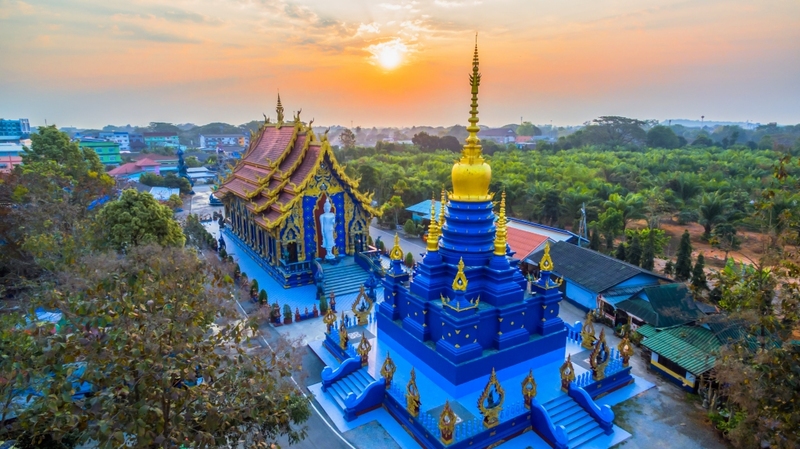 akha farmville, choui fong, singha park, กาดเจียงฮายรำลึก, ขุนน้ำนางนอน, คอฟฟี่ฮิลล์, จุดชมวิวดอยช้างมูบ, ช่องเขาขาด, ฐานปฏิบัติการดอยช้างมูบ, ดอยผาตั้ง, ดอยผาหมี, ดอยแม่สลอง, ตลาดแม่สาย, ตุงหลวงเฉลิมพระเกียรติ, ถนนคนเดินเชียงราย, ถ้ำหลวง ขุนน้ำนางนอน, ที่เที่ยวเชียงราย, ที่เที่ยวเชียงราย 2023, ที่เที่ยวเชียงราย 2566, ที่เที่ยวเชียงราย ธรรมชาติ, ที่เที่ยวเชียงราย ในเมือง, ที่เที่ยวเชียงรายใกล้ฉัน, ผาฮี้, พระธาตุดอยแม่ย่าม่อน, พระอุโบสถสีน้ำเงิน, พระโพธิสัตว์กวนอิมใหญ่ที่สุดในไทย, พิพิธภัณฑ์บ้านดำ, ฟาร์มแกะ ดอยช้าง, ภูชี้ดาว, ภูชี้ฟ้า, วัดป่าญะ, วัดพระธาตุดอยตุง, วัดพระธาตุแม่ย่าม่อน, วัดร่องขุ่น, วัดร่องเสือเต้น, วัดห้วยปลากั้ง, สวนคุณปู่ life museum, สวนคุณปู่ เชียงราย, สะพานไม้ไผ่ไร่ผาฮี้, สามเหลี่ยมทองคำ, สิงห์ปาร์ค, หมู่บ้านกะเหรี่ยงคอยาว, หมู่บ้านชาวเขากะเหรี่ยงคอยาว, หมู่บ้านสันติคีรี, อนุสาวรีย์พ่อขุนเม็งรายมหาราช, อาข่า ฟาร์ม, เชียงราย, เชียงราย 2023, เชียงราย 2566, เชียงรายไนท์บาซาร์, เที่ยวเชียงราย, โชคธรรมเจดีย์ 9 ชั้น, ไร่ชาฉุยฟง, ไฮเดรนเยีย ดอยแม่มอญ, ไฮเดรนเยียซัง, top 25+ ที่เที่ยวเชียงราย [กรกฎาคม 2024] ไหว้พระ ชมธรรมชาติ สัมผัสวิถีชีวิตชาวเขา ที่ดินแดนเหนือสุดประเทศไทย