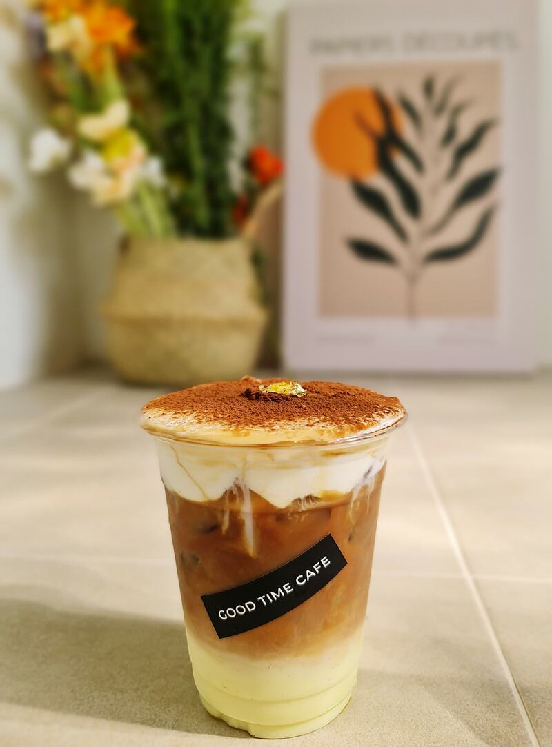 คาเฟ่ จังหวัดเพชรบุรี : รวมคาเฟ่น่านั่ง บรรยากาศดี ไม่ควรพลาด จังหวัดเพชรบุรี!